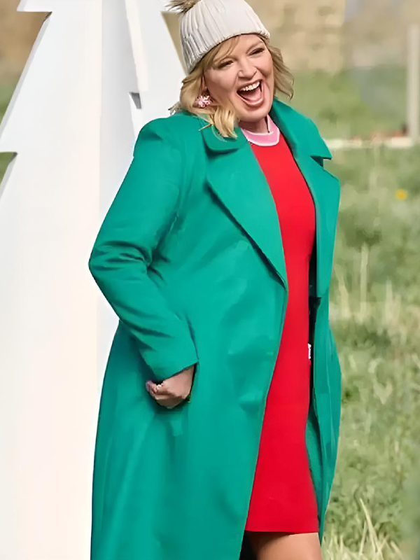 Melissa Peterman Coat Finding Mr. Christmas S02