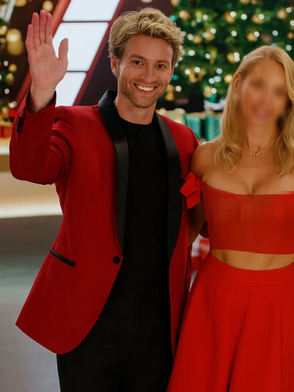 Red Blazer Christmas In The Ballroom Ben Sparks
