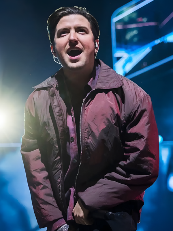 Berlin-Concert-Logan-Henderson-Jacket