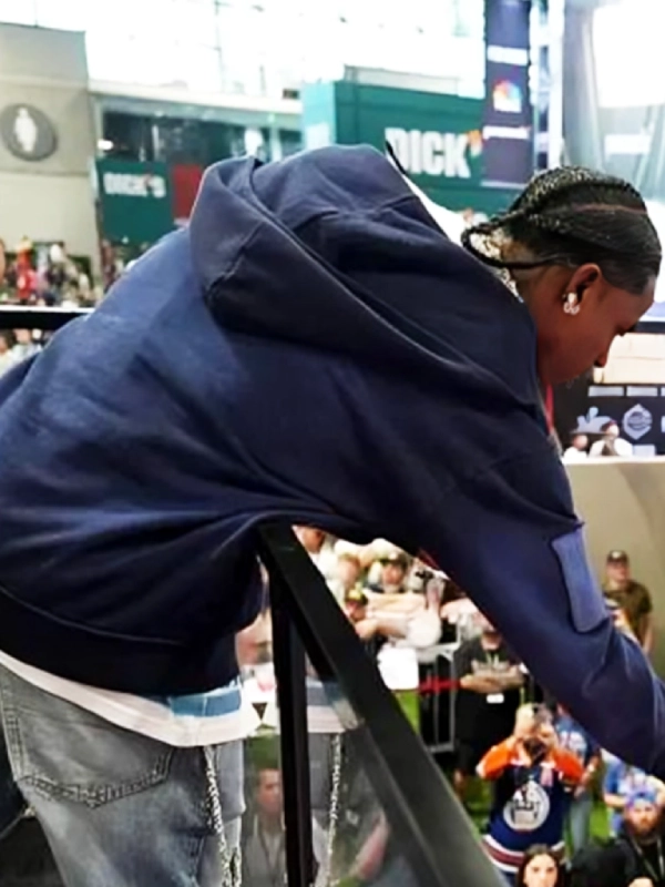 Fanatics-Fest-Travis-Scott-Blue-Hoodie