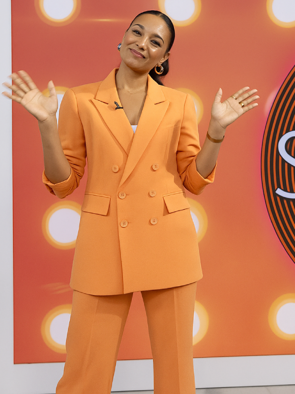 Favorite-Daughter-Phoebe-Buffay-Orange-Blazer