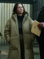 Haley-Bennett-The-Last-Frontier-Coat