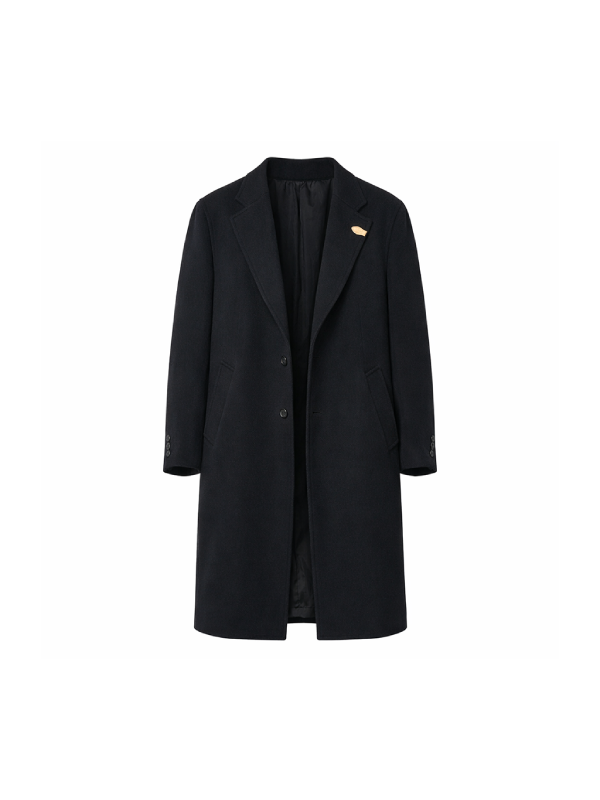 Head-Coach-Alvaro-Arbeloa-Black-Coat