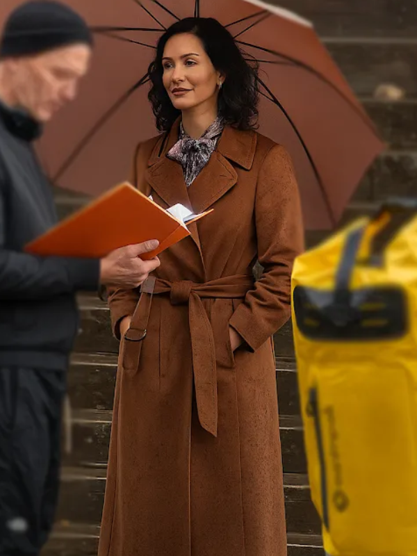 Jessica-Grundle-Clayface-Coat