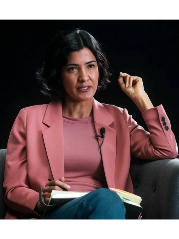 Karen-Pirie-S02-Pink-Blazer