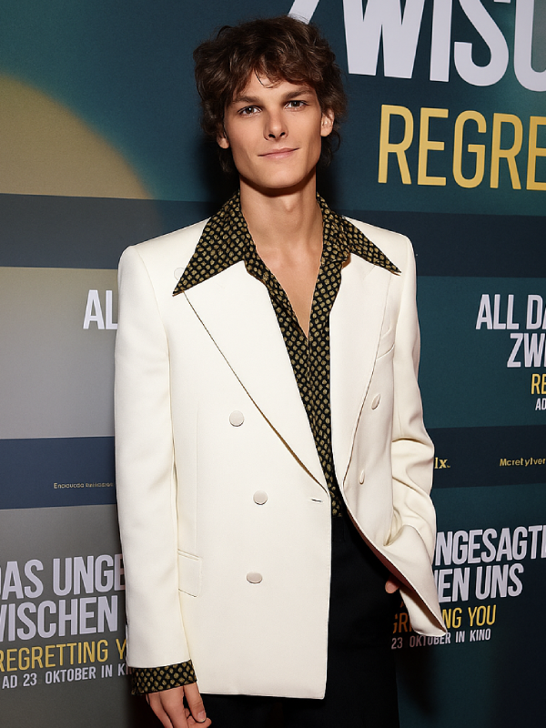 Regretting-You-2025-Mason-Thames-White-Blazer