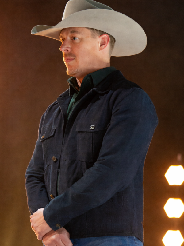 The-Road-S01-Adam-Sanders-Jacket