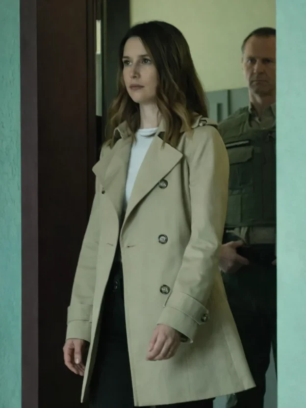 Cross S02 Alona Tal Kayla Craig Coat