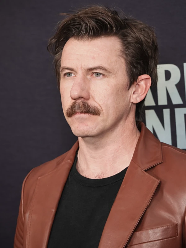 Dark Winds S04 Premiere Luke Barnett Toby Brown Leather Jacket