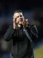 Manager Matt Bloomfield 26 Black Jacket