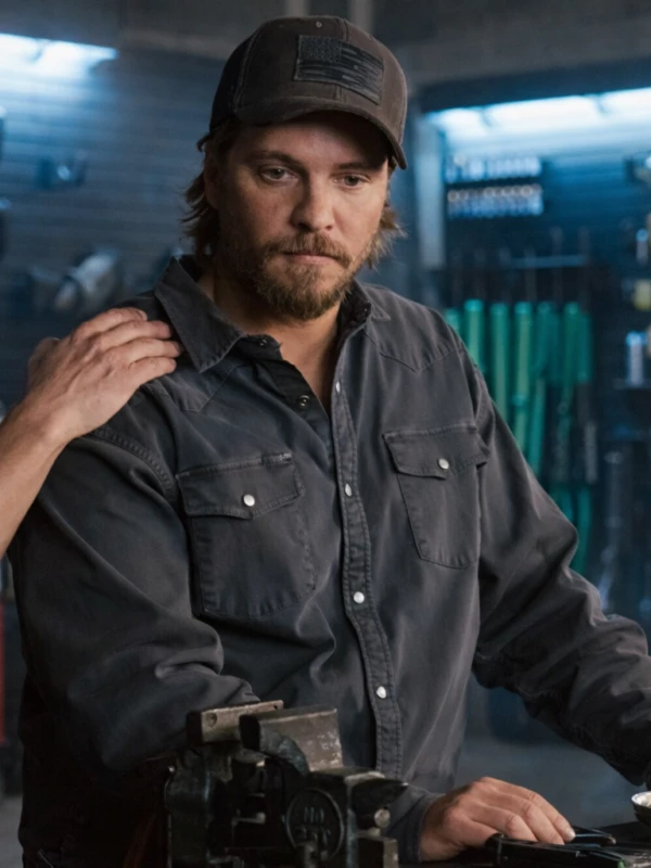 Kayce Dutton Marshals S01 Grey Jacket