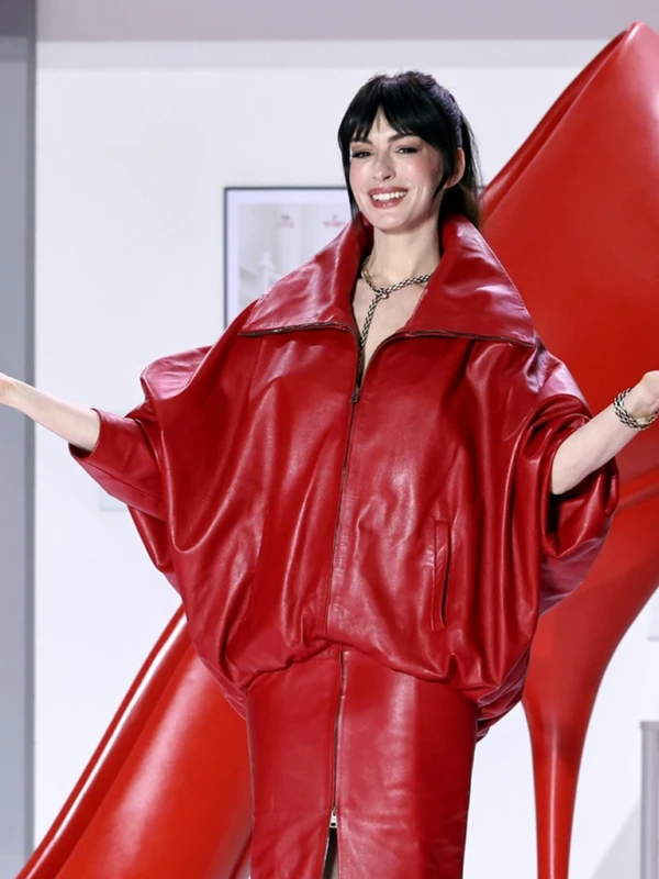 The Devil Wears Prada 2 Seoul premiere Anne Hathaway Jacket