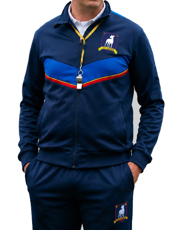 Ted-Lasso-S04-Jason-Sudeikis-Blue-Tracksuit