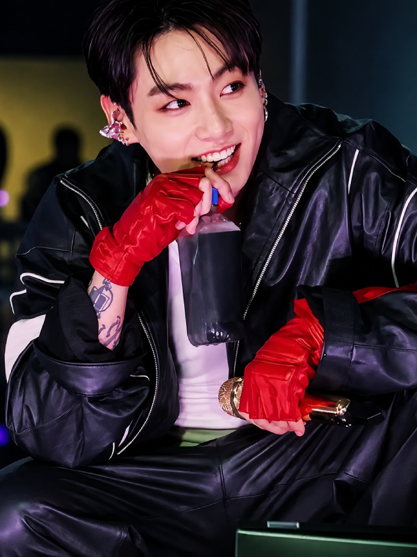 BTS-World-Tour-Stanford-Jungkook-Black-Nahmias-Leather-Jacket