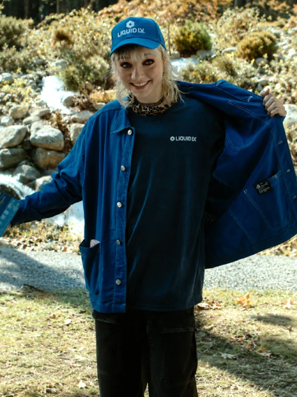 Off Campus S01 Julia Sarah Stone Blue Jacket