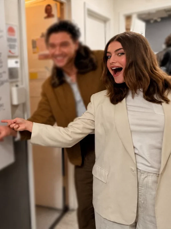 Today Show Ella Bright Blazer